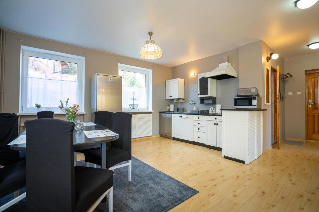 Apartamenty Wiosenna Шклярска Поремба Екстериор снимка